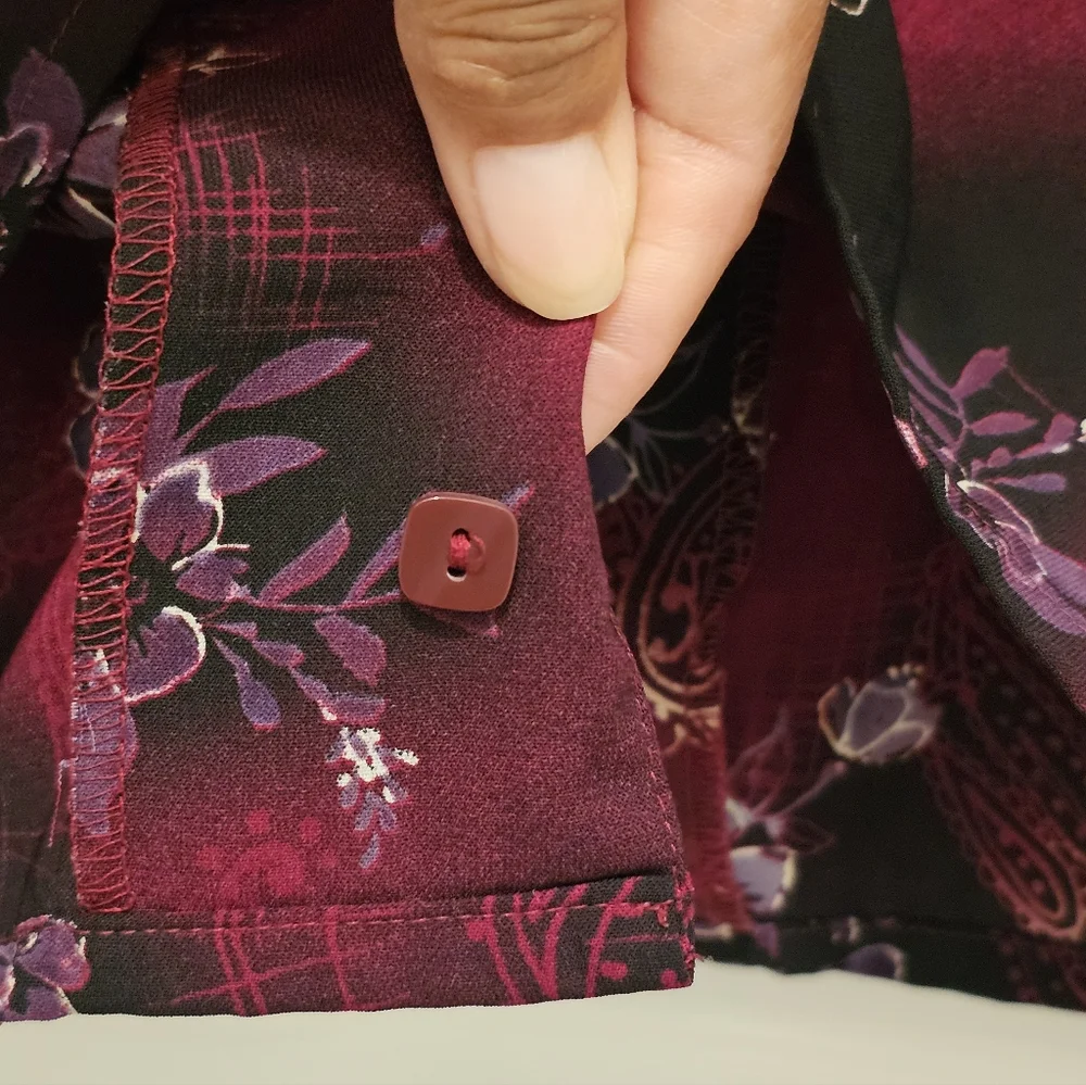 Laura Scott Floral and Paisley Print LS Button-Up Blouse, EUC, Size 22W (3X) - Picture 7 of 11